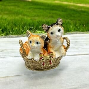 Kittens in a Basket Enameled Metal Trinket Box with Crystals Two Inches Mint
